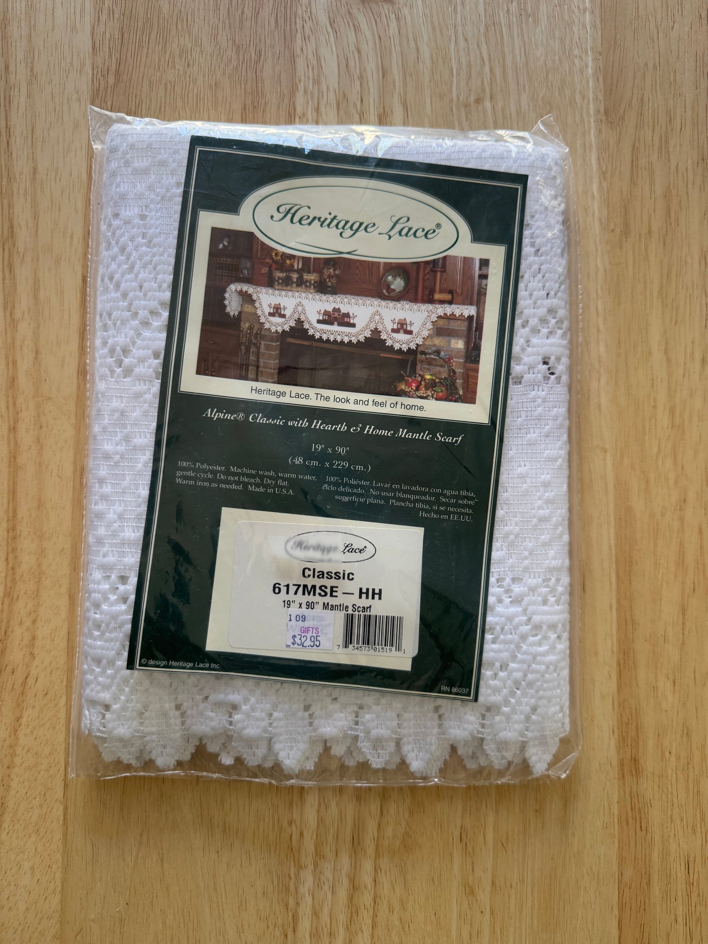 Hearth and Home Mantle Scarf